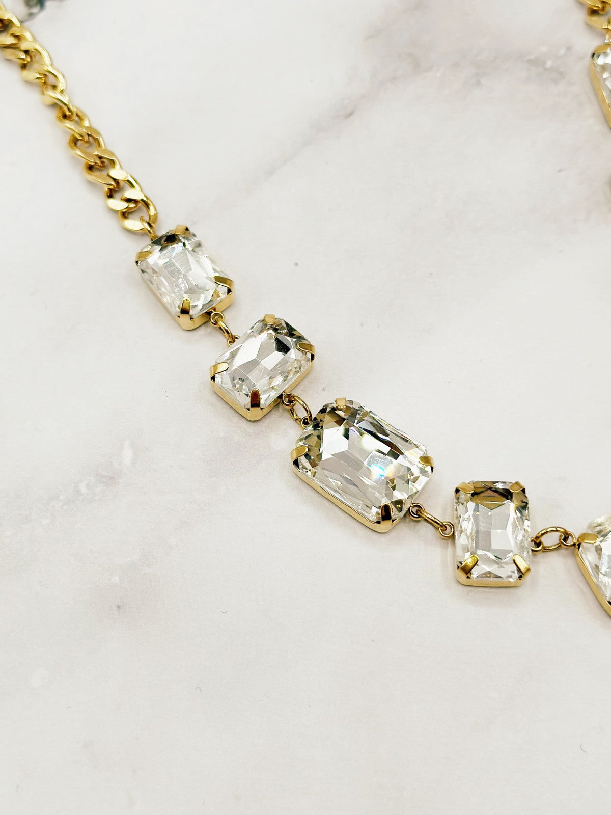 Collier Sila