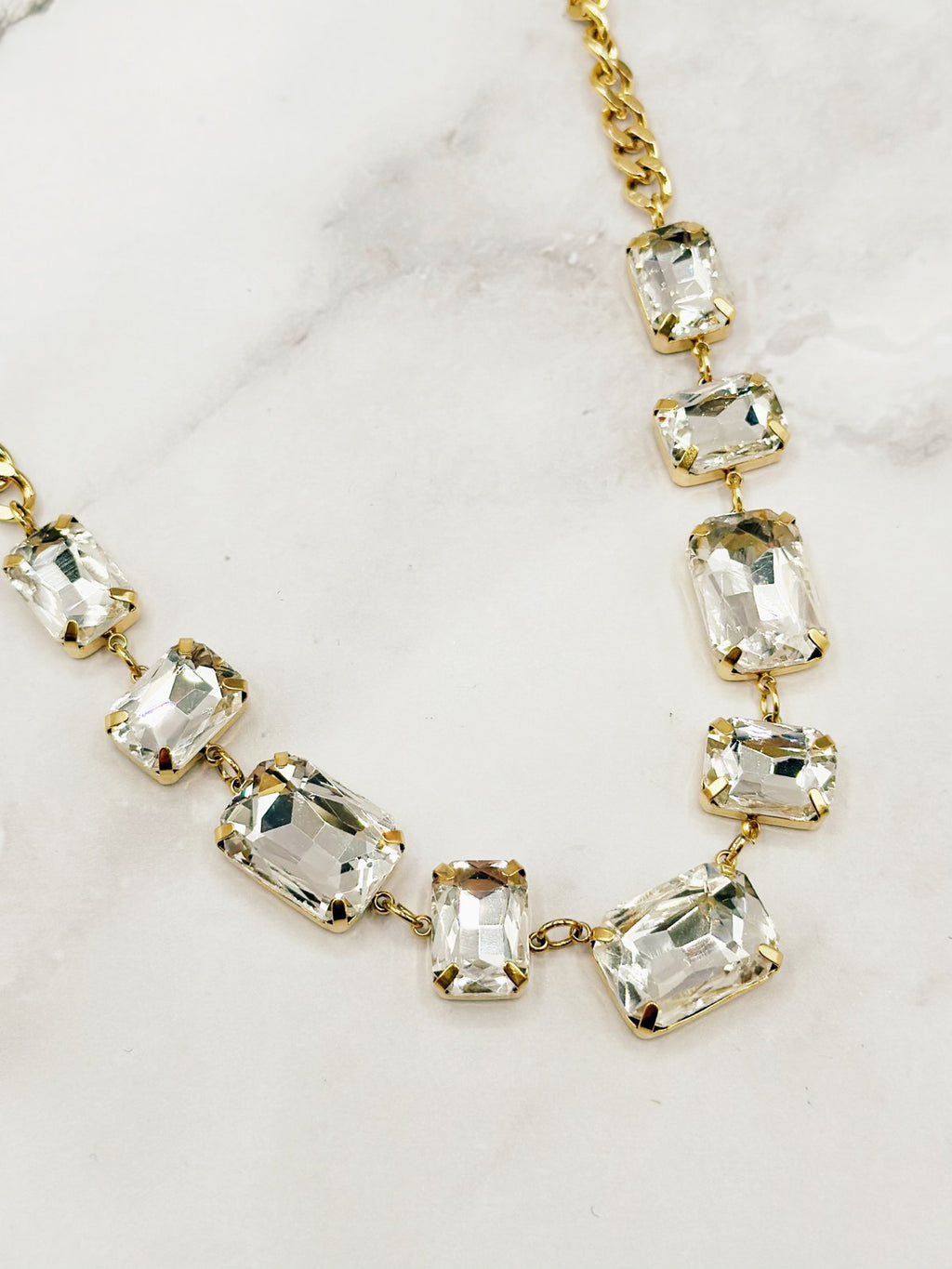 Collier Sila
