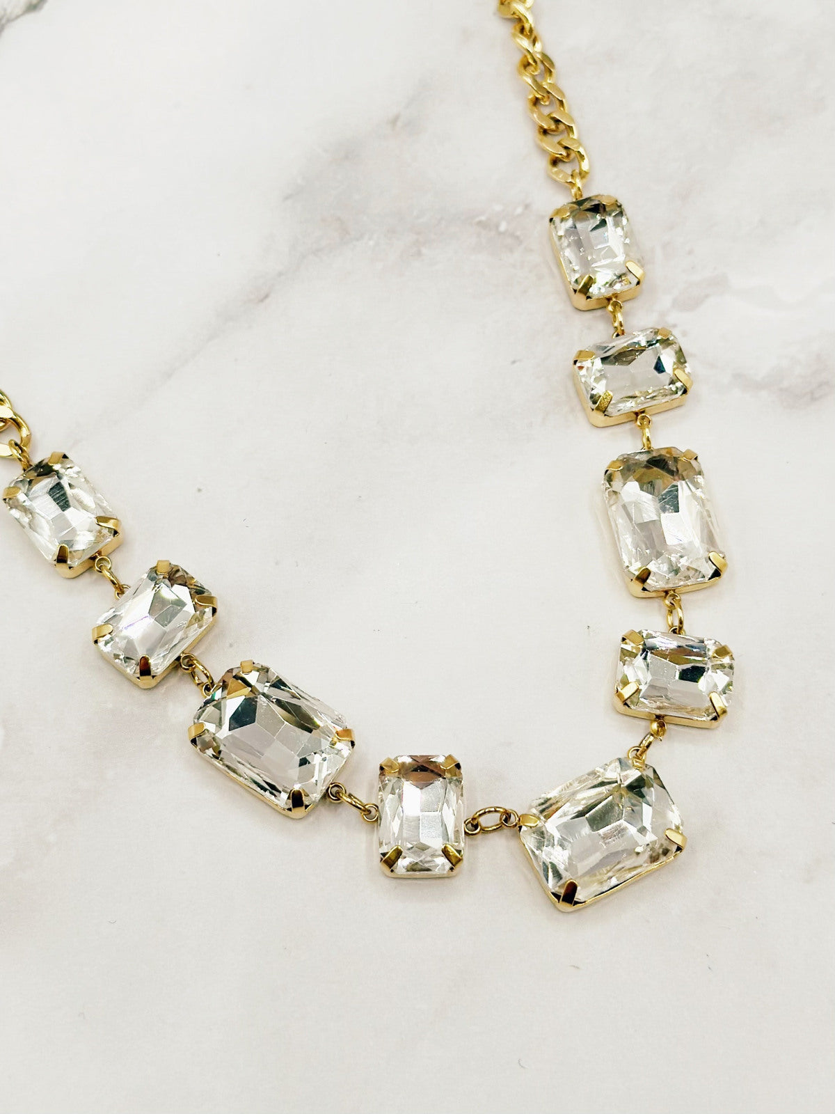 Collier Sila