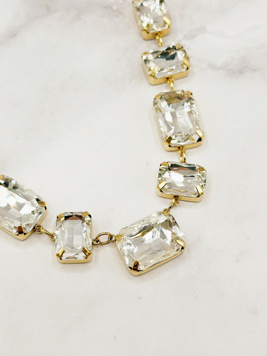 Collier Sila