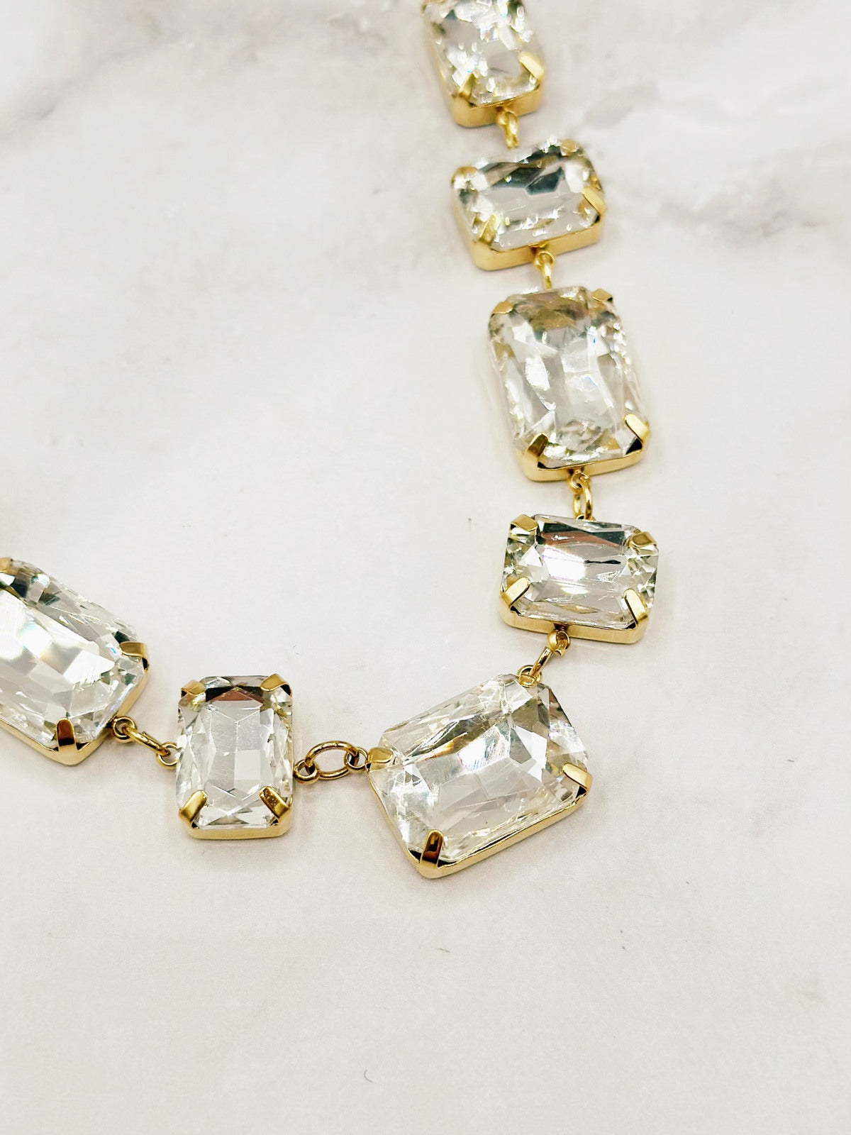 Collier Sila